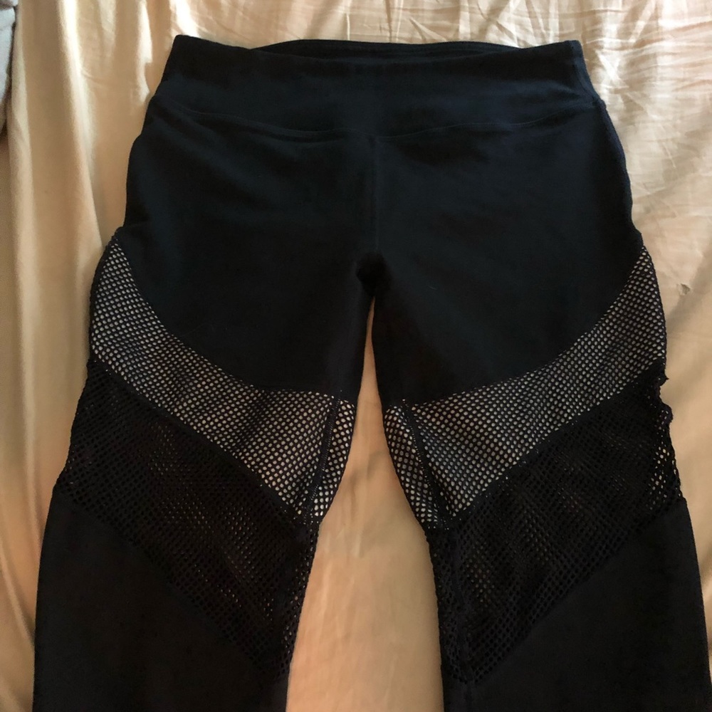 Fabletics crops - Picture 2 of 6